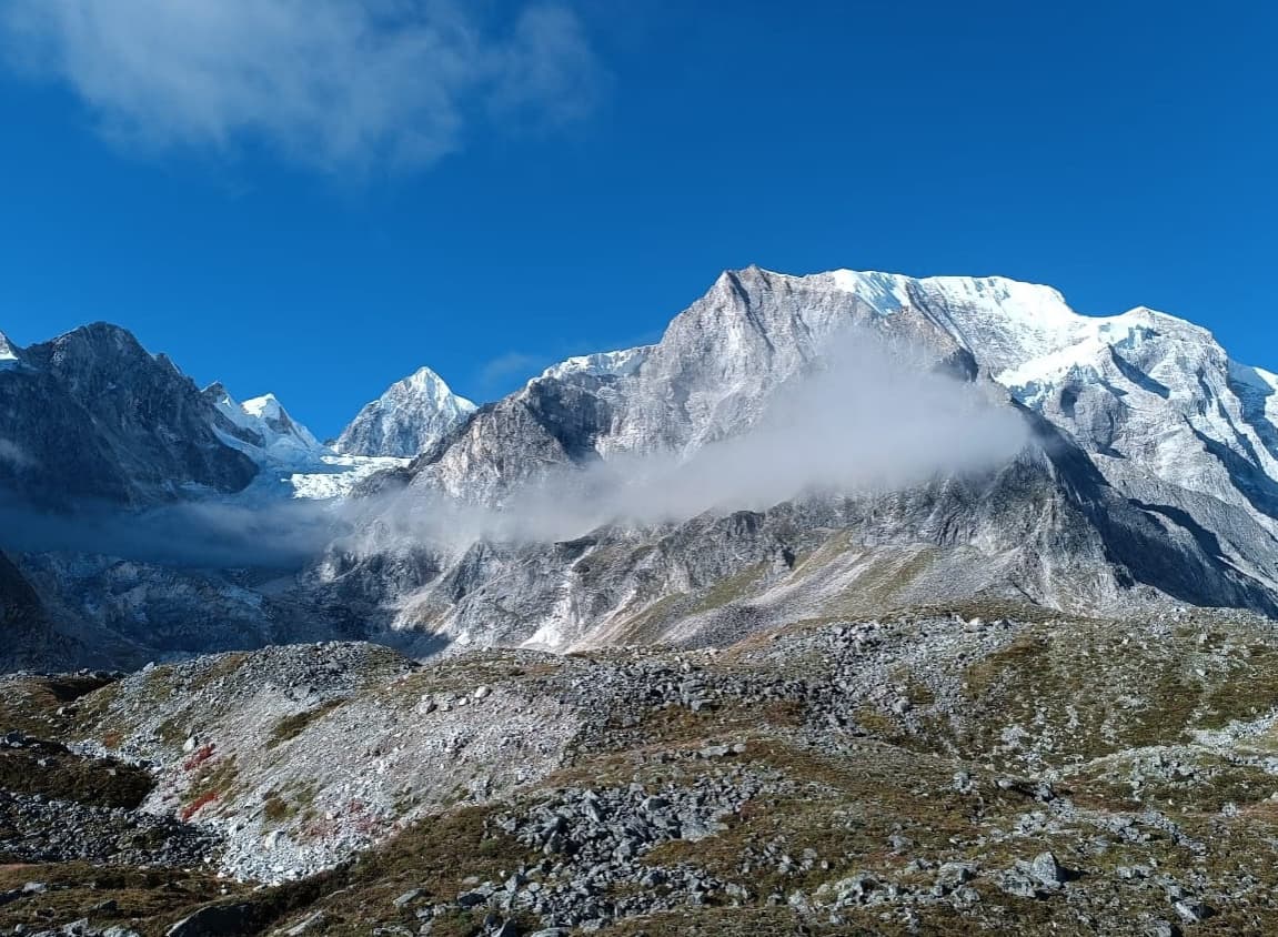 Trek to Dharmashala (4460 m, 6 km, 4 to 5 hrs)