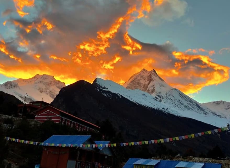 Manaslu Circuit Trek 10 Days