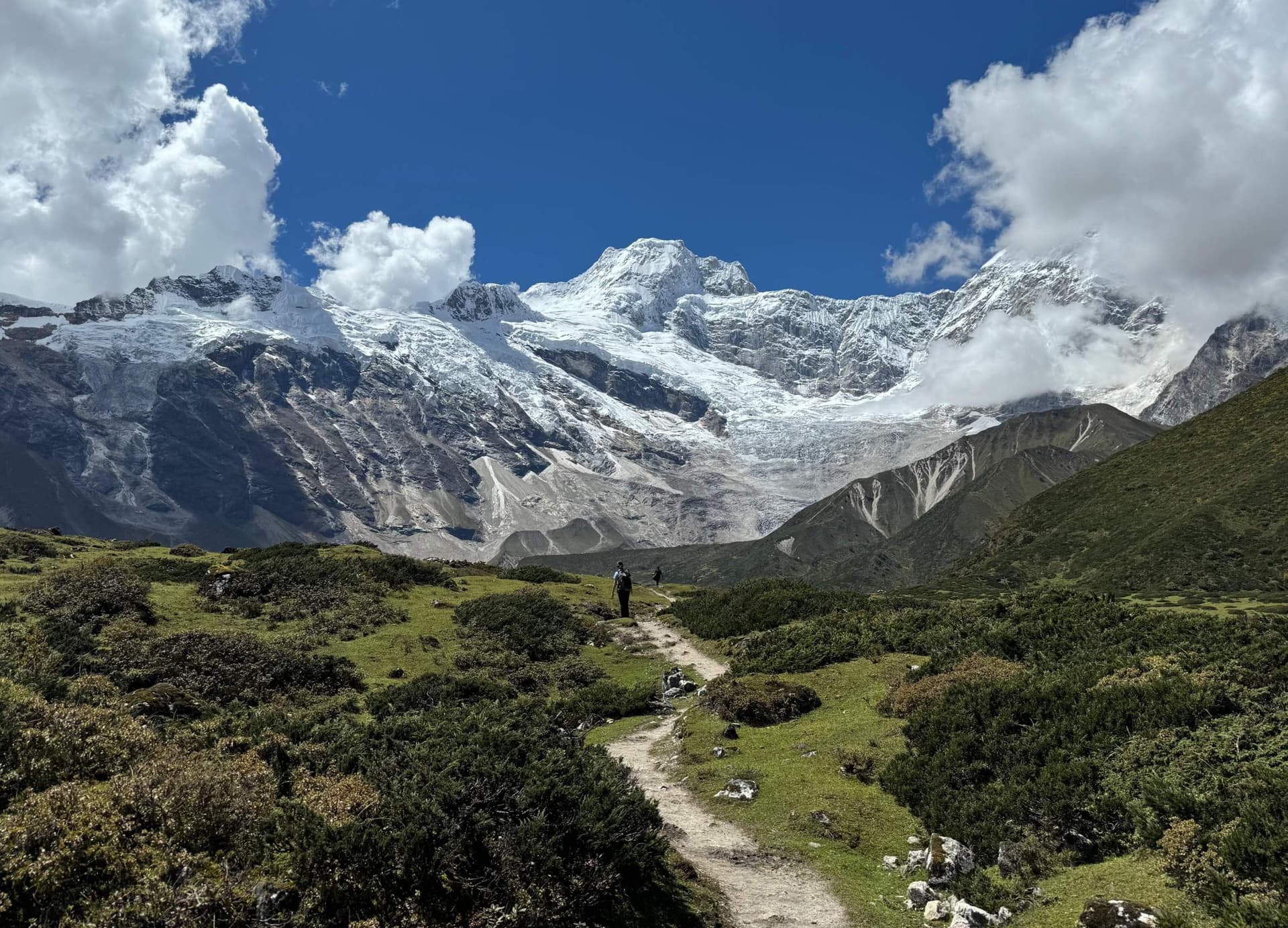 Annapurna vs Manaslu