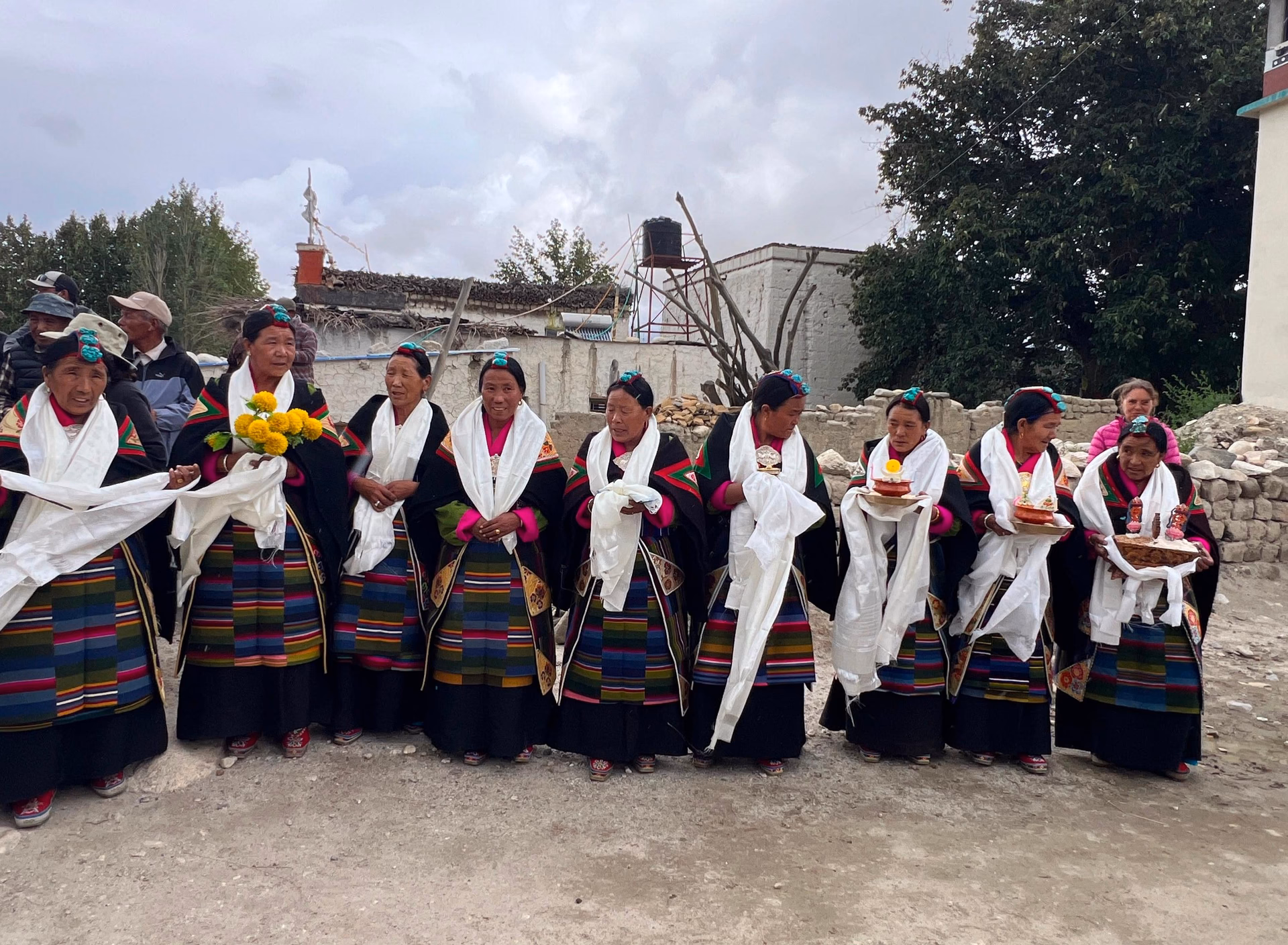 Trek from Charang to Lo-Manthang (3700m) – 4/5 Hours: