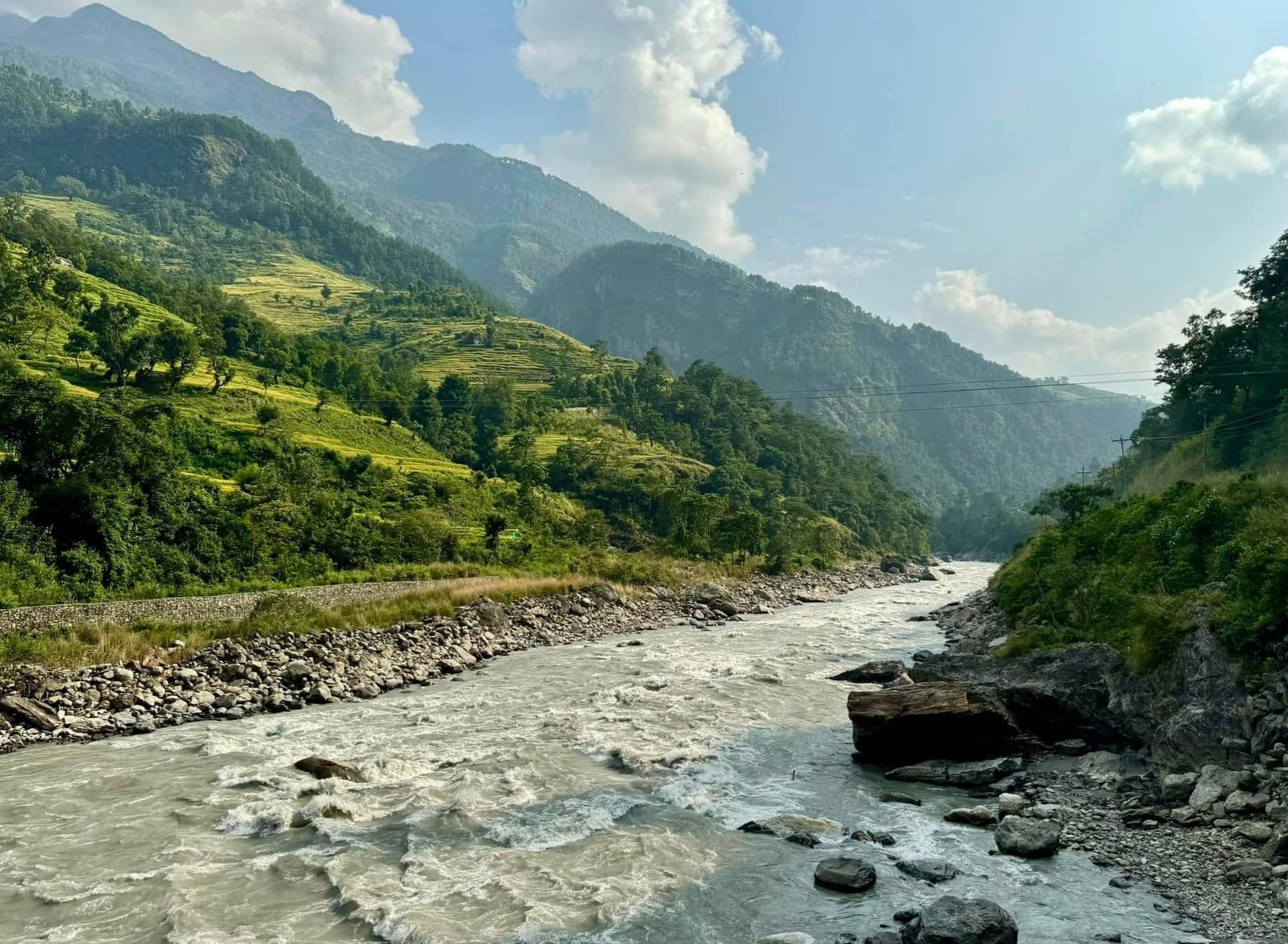 Trek from Machhakhola to Jagat (1,410 m) – (13.5 km - 7/8 hours)