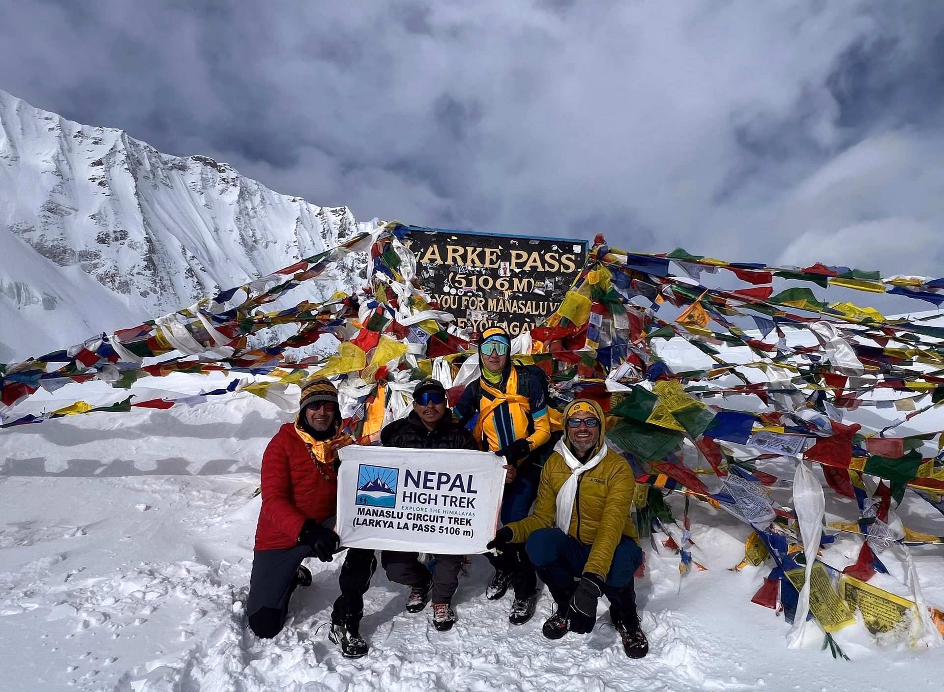 Manaslu Circuit Trekking 12 Days