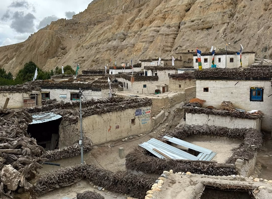 Trek from Lo-Manthang to Drakmar (3810m) – 7 Hours
