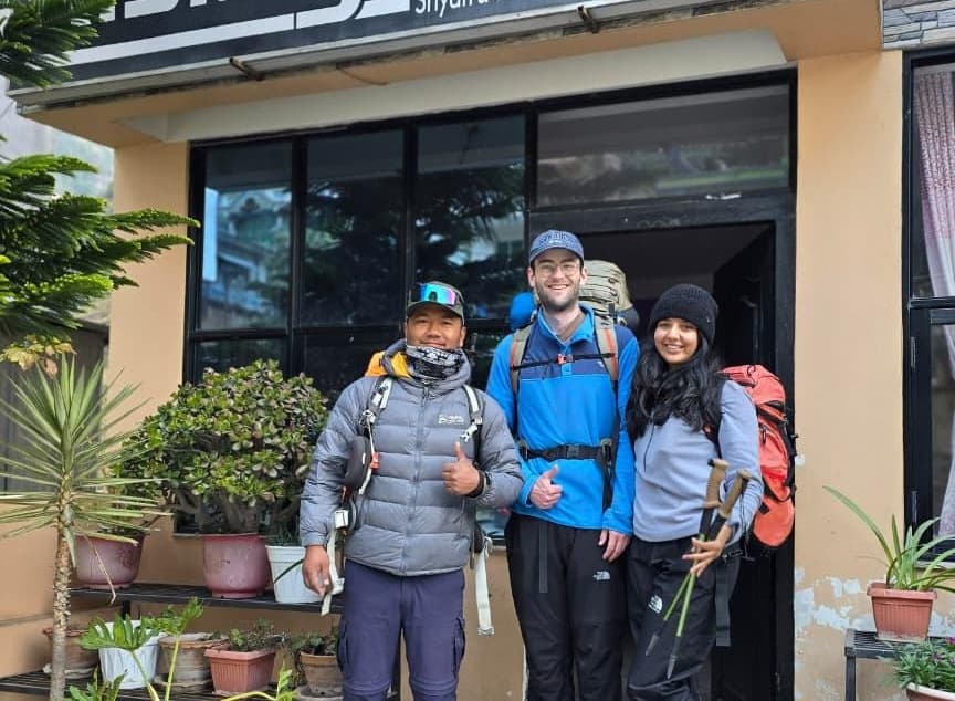 Trek from Syabrubesi to Lama Hotel (2450 m) - 7/8 Hours