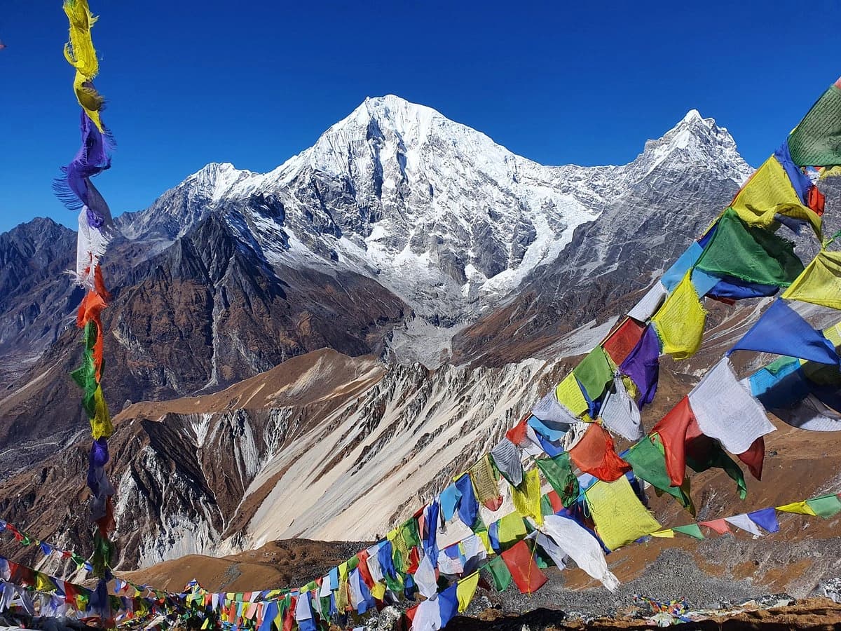 Optional Hike to Tserkuri Viewpoint (4984m) - (7.5km/5/6 Hrs) Explore the Langtang Himalayas with Tibetan Himalayas Ranges
