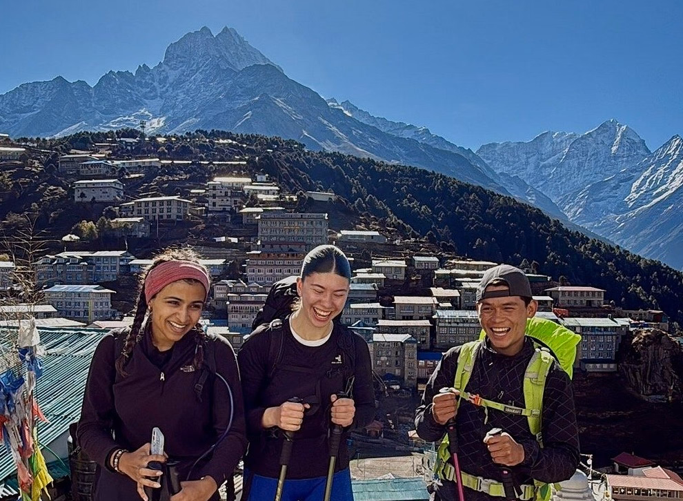 Acclimatization Day (Hike to Hotel Everest View & Khumjung Village (3880 m/12729 ft) - 5 km)