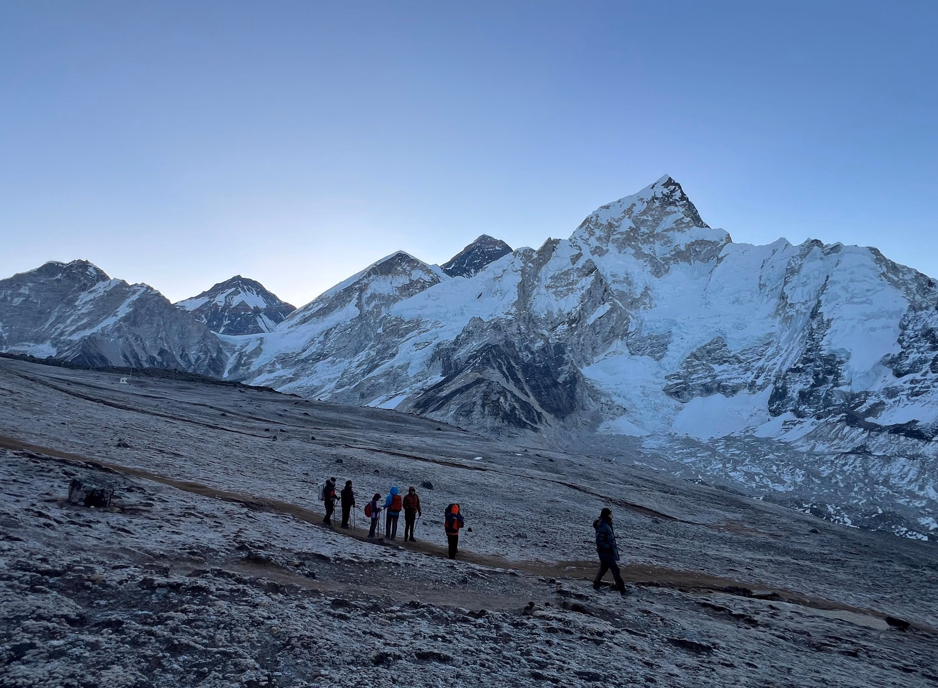 Hike to Kalapathar 5,545 m trek to Lobuche – 4/5 hrs