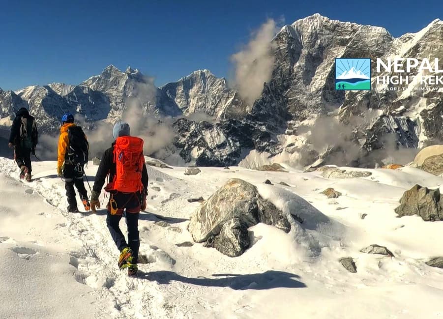 Everest Base Camp via Gokyo Lake