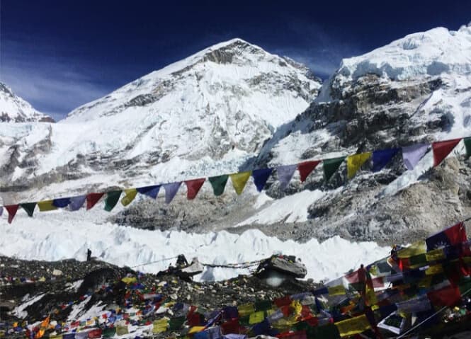 How cold is the Everest Base Camp Trek in February ?