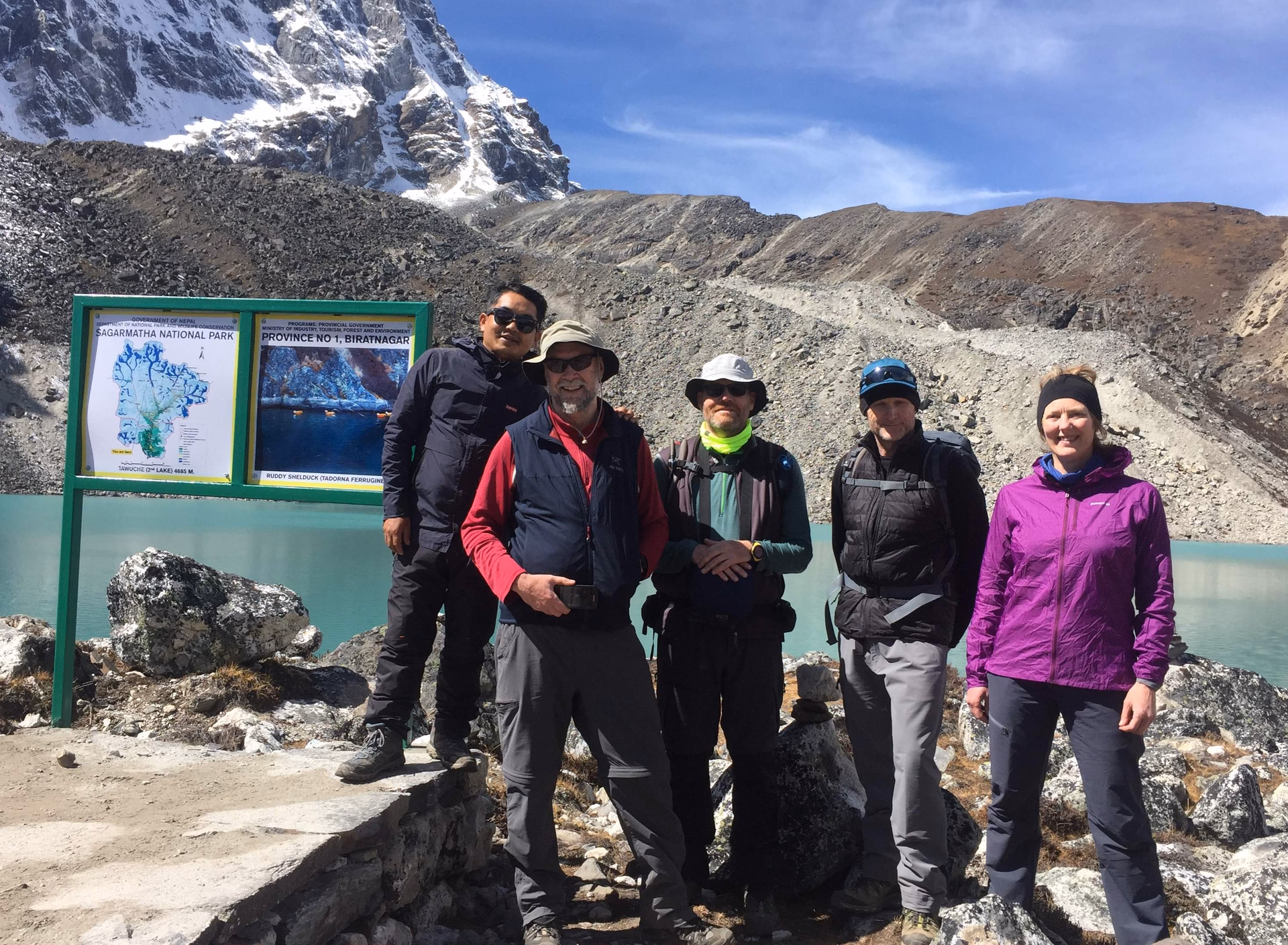 Trek from Machhermo to Gokyo 4,790m - 4/5 hrs.