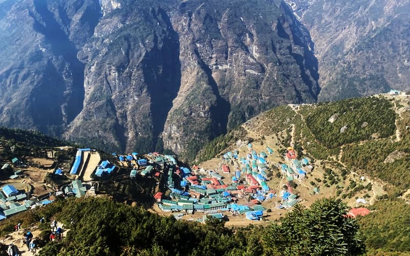 Trek from Pangboche to Namche Bazaar (Altitude: 3440 m/11286 ft) - 19km) 7/8 Hours