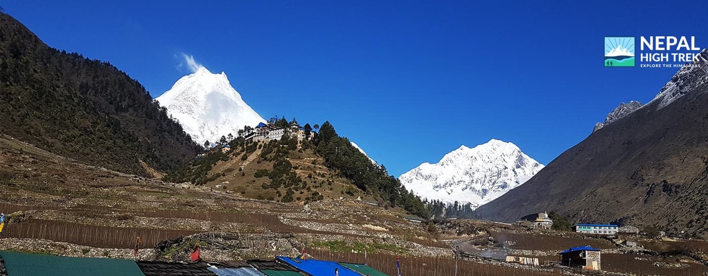 Trek to Manaslu Circuit