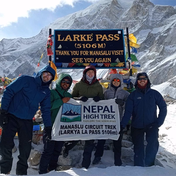 Larkya La Pass Nepal