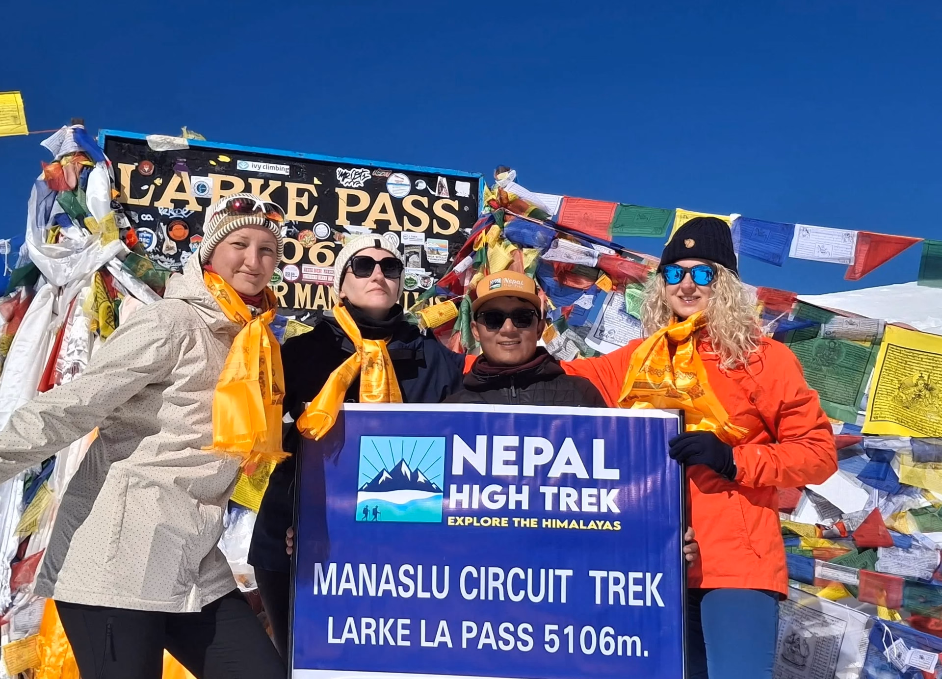 Do I need a guide for the Manaslu Circuit Trek?