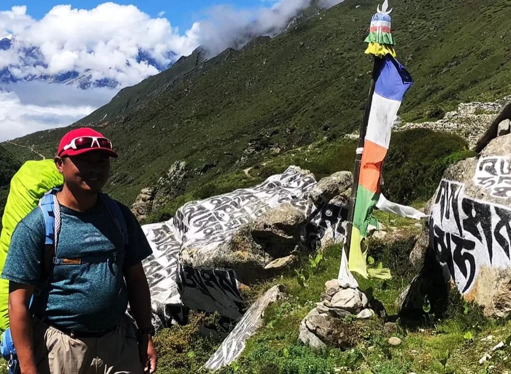 Everest Base Camp Trek Guide Cost