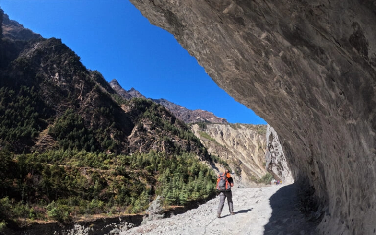 annapurna-cicuit-route-768x480.webp