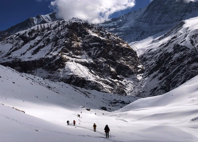 annapurna-himalayas-nepal-1.avif