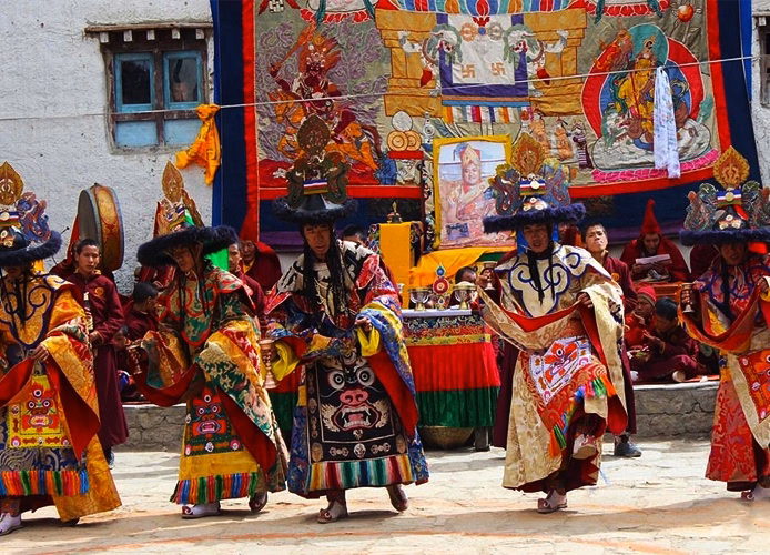 mustang-trek-with-tiji-festival.avif