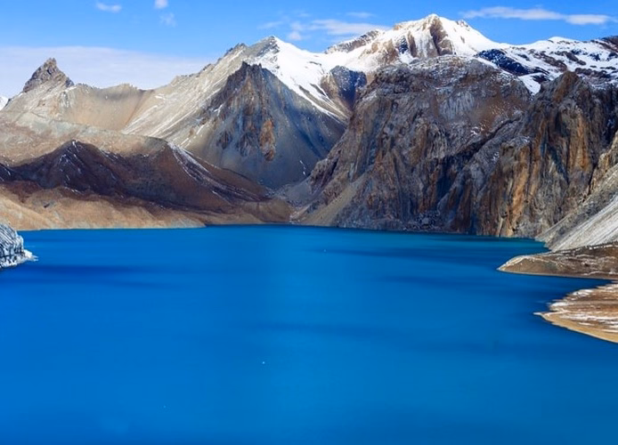 tilicho-lake-trek-with-annapurna-circuit.avif