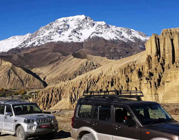Upper Mustang Jeep Tour