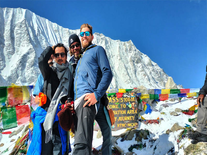 Larkya La Pass 5106m