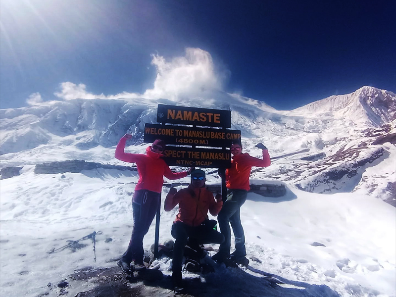 Manaslu Base Camp Hike