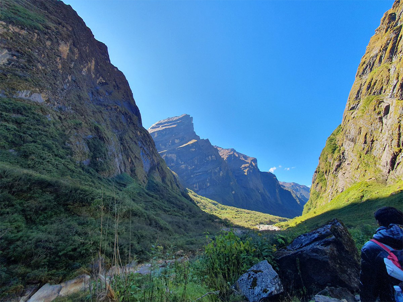 Stunning view on the way to Annapurna Base Camp