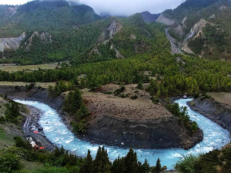Annapurna Circuit Trail in Nepal