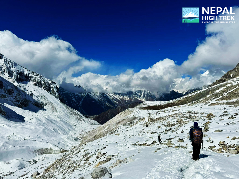 Manaslu Circuit Trek Female Guide Cost