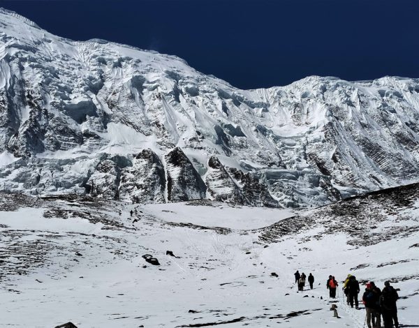 How difficult is Annapurna Circuit Trek