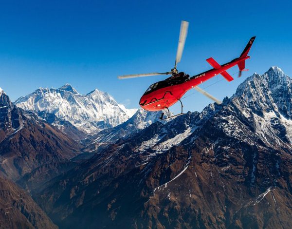 How to avoid fake rescue scams while trekking in Nepal?